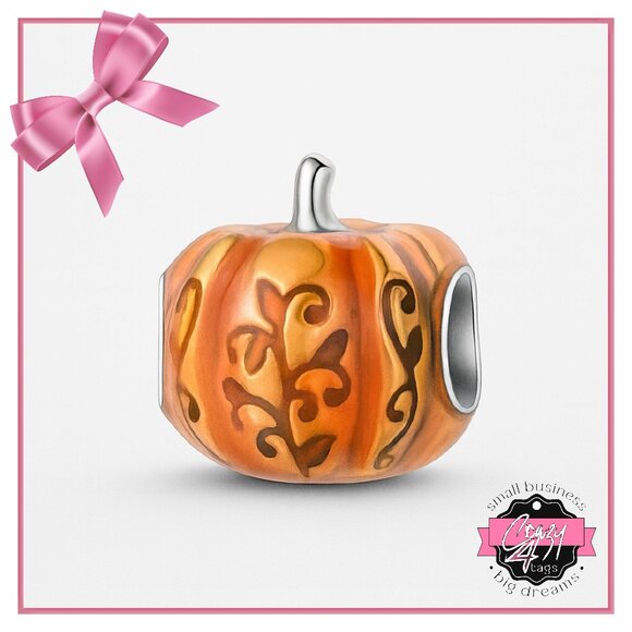Pumpkin Charm - Picture 1 of 14